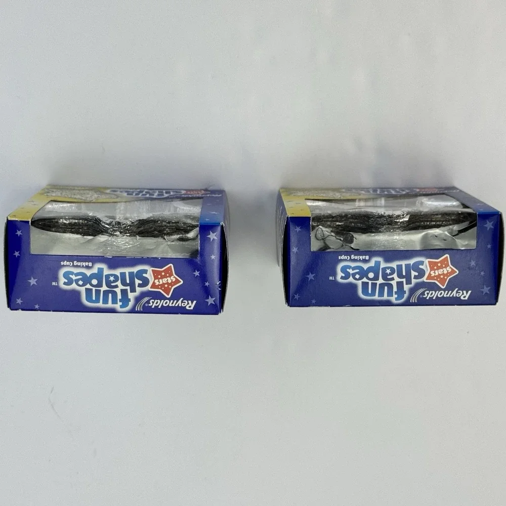 Reynolds Fun Shapes July 4th Stars Foil Baking‎ Cups 24 Ct 2005 Discontinued NOS